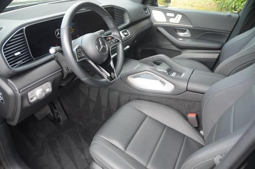 2024 Mercedes-Benz GLS 450 4MATIC