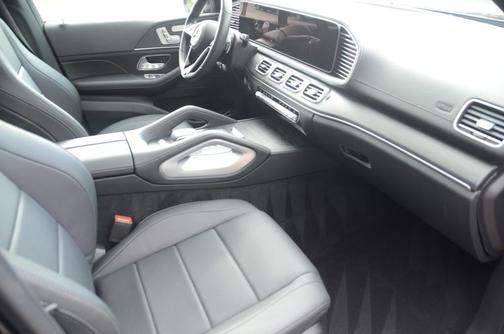2024 Mercedes-Benz GLS 450 4MATIC