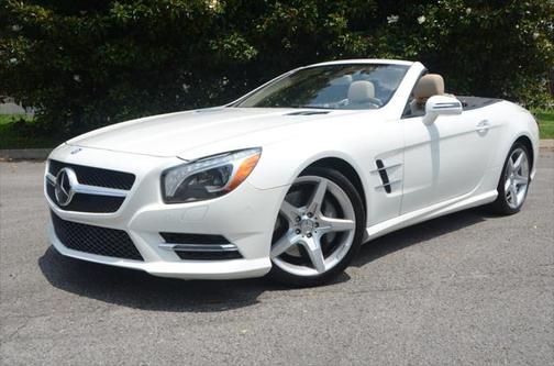 2014 Mercedes-Benz SL-Class SL 550 AMG Sport Roadster (MSRP $114,310)