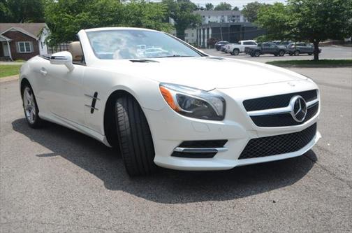 2014 Mercedes-Benz SL-Class SL 550 AMG Sport Roadster (MSRP $114,310)