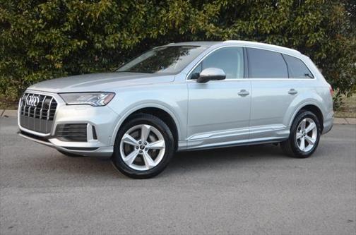2024 Audi Q7 45 Premium Plus