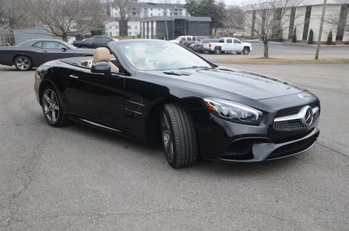 2017 Mercedes-Benz SL 550 SL 550 Roadster (MSRP $118,245)