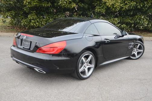 2017 Mercedes-Benz SL 550 SL 550 Roadster (MSRP $118,245)