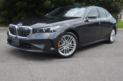 2025 BMW 530 i