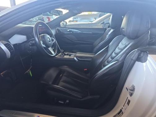 2024 BMW 840 i