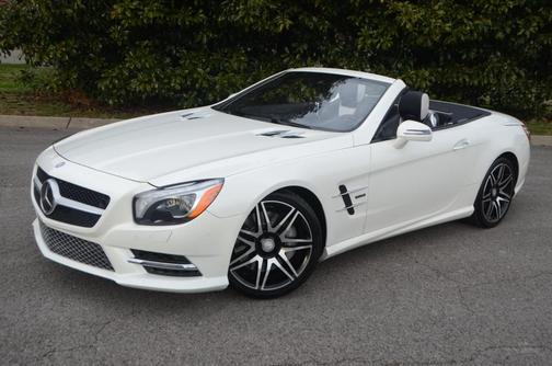 2015 Mercedes-Benz SL-Class SL 550 Roadster White Arrow Edition (MSRP$119,675)