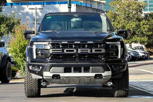 2025 Ford F-150 Raptor