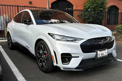 Space White Metallic 2023 Ford Mustang Mach-E GT