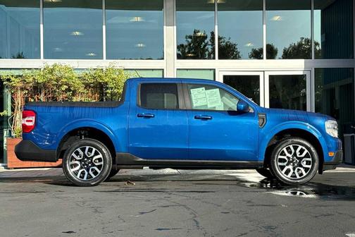 2023 Ford Maverick Lariat
