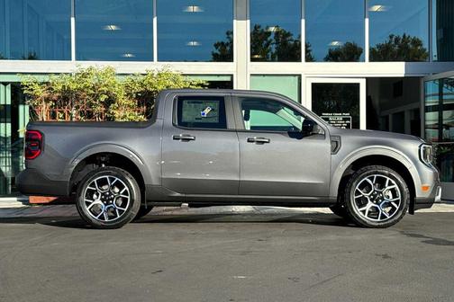 2025 Ford Maverick Lariat