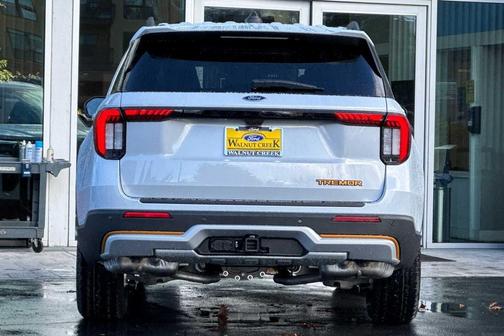 Space White Metallic 2026 Ford Explorer Tremor