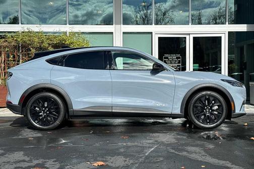 Glacier Gray Metallic TriCoat 2026 Ford Mustang Mach-E Select