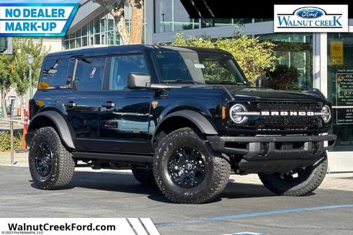 Shadow Black 2026 Ford Bronco Badlands
