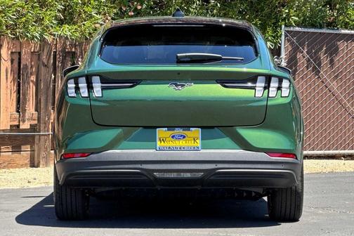 Eruption Green Metallic 2026 Ford Mustang Mach-E Premium