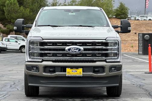 Star White Metallic Tri-Coat 2027 Ford F-250 King Ranch