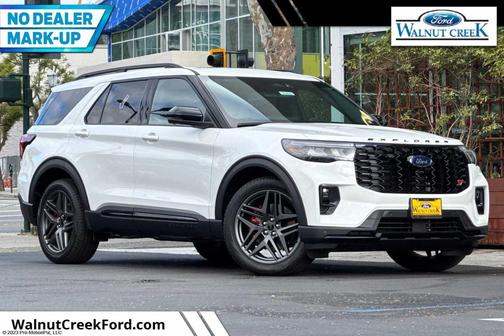 Star White Metallic Tri-Coat 2026 Ford Explorer ST
