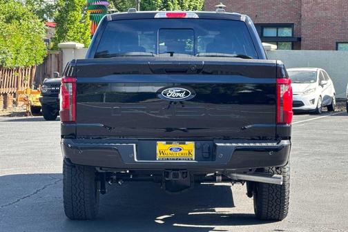 Agate Black Metallic 2026 Ford F-150 XLT
