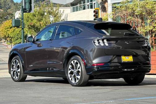 Gray Metallic 2022 Ford Mustang Mach-E Premium