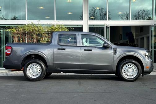 Carbonized Gray Metallic 2026 Ford Maverick XL