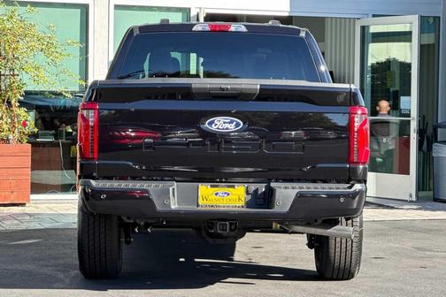 Agate Black Metallic 2026 Ford F-150 STX