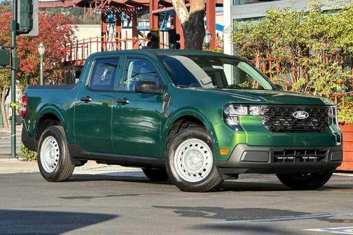 2025 Ford Maverick XL