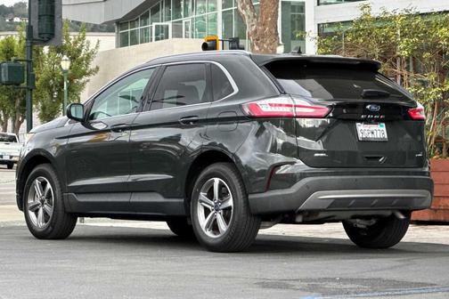 Forged Green Metallic 2023 Ford Edge SEL