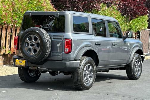 Carbonized Gray Metallic 2026 Ford Bronco Big Bend