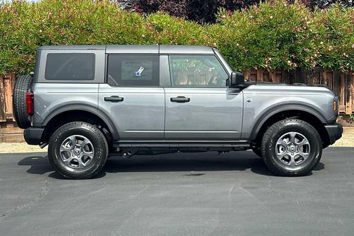 Carbonized Gray Metallic 2026 Ford Bronco Big Bend