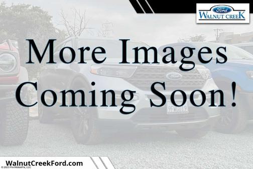 Iconic Silver Metallic 2022 Ford Explorer XLT