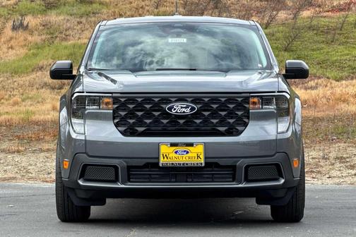 Carbonized Gray Metallic 2026 Ford Maverick XLT
