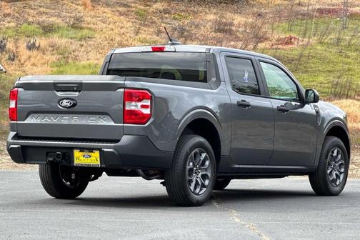Carbonized Gray Metallic 2026 Ford Maverick XLT