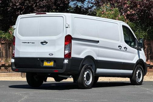 Oxford White 2026 Ford Transit-250 Base