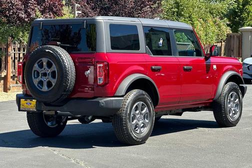 Ruby Red Metallic Tinted Clearcoat 2026 Ford Bronco Big Bend