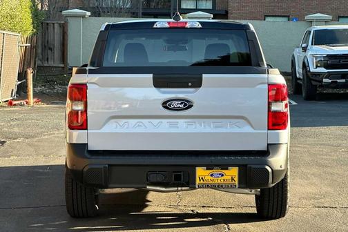 Space White Metallic 2026 Ford Maverick XLT
