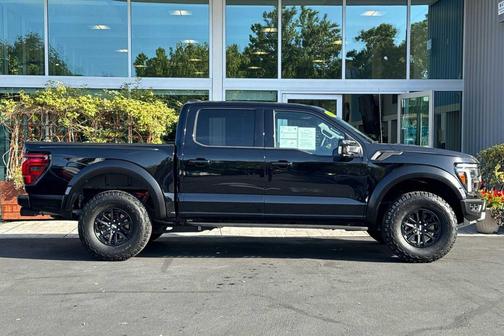 Agate Black Metallic 2025 Ford F-150 Raptor
