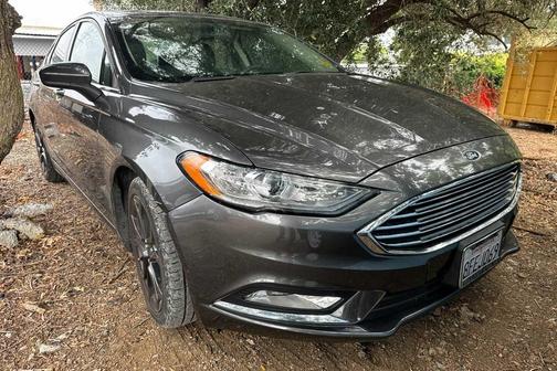 Magnetic 2018 Ford Fusion SE
