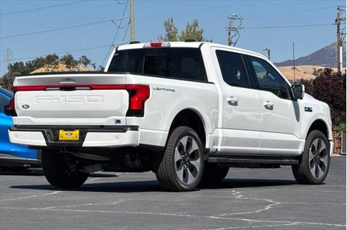 2025 Ford F-150 Lightning Platinum