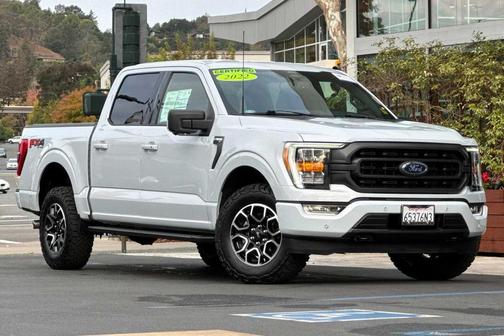 Space White Metallic 2022 Ford F-150 XLT