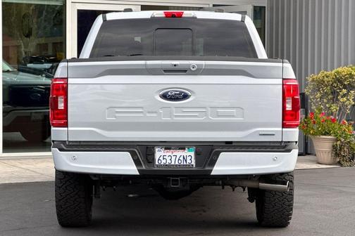 Space White Metallic 2022 Ford F-150 XLT