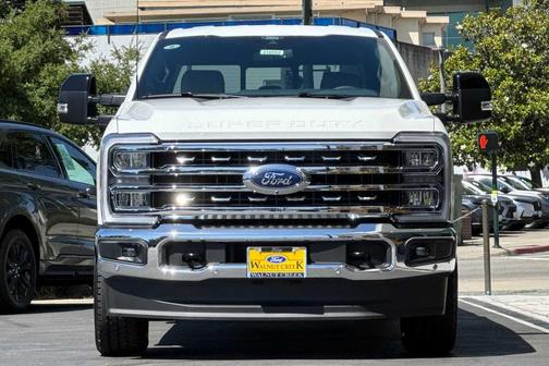 Star White Metallic Tri-Coat 2026 Ford F-250 Lariat