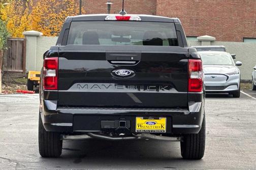 2026 Ford Maverick Lobo Standard