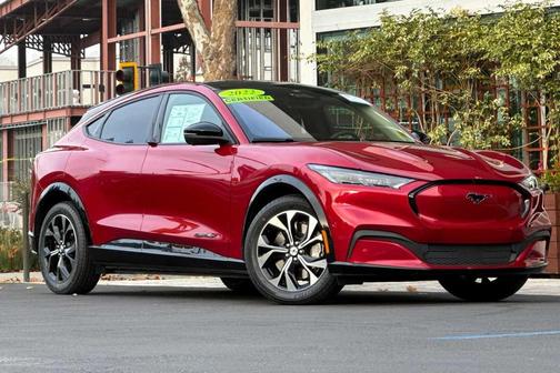 2022 Ford Mustang Mach-E Premium