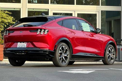 2022 Ford Mustang Mach-E Premium