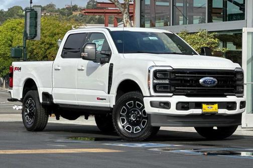 Star White Metallic Tri-Coat 2026 Ford F-250 Platinum