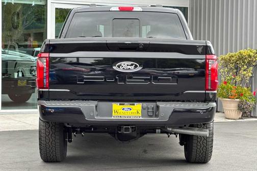 Agate Black Metallic 2026 Ford F-150 XLT