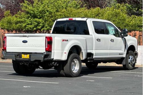 2025 Ford F-350 Lariat