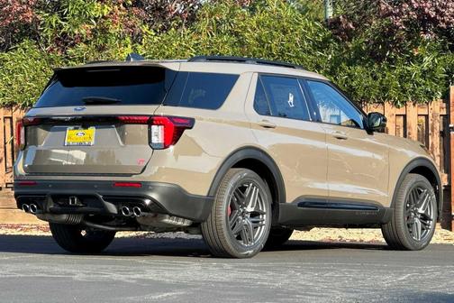 Marsh Gray 2026 Ford Explorer ST