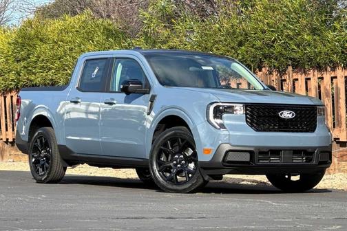Azure Gray Metallic Tri-Coat 2026 Ford Maverick Lariat