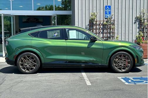 2025 Ford Mustang Mach-E GT