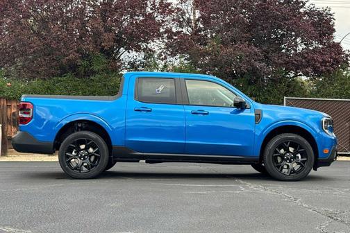 2025 Ford Maverick Lariat